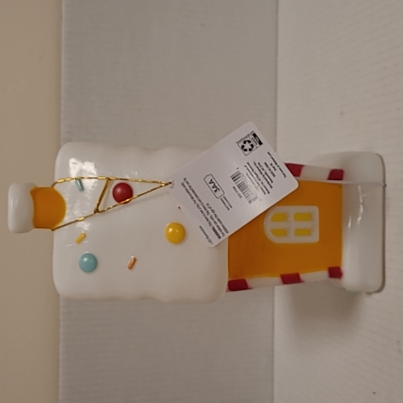 NWT Holiday Time Gingerbread House Blow Mold - Picture 5 of 15